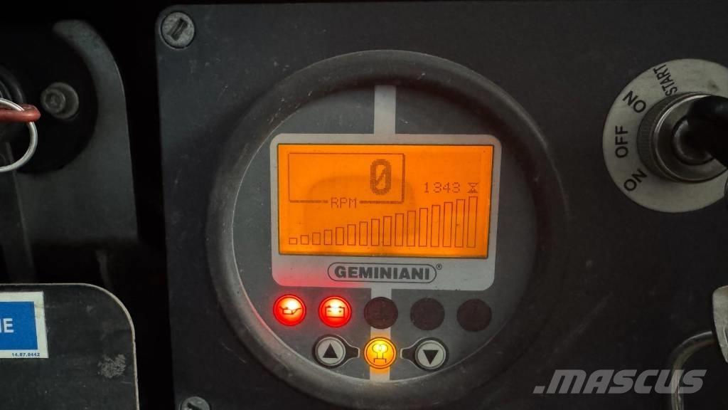 Palazzani XTJ 43 Разные подъемники и вышки