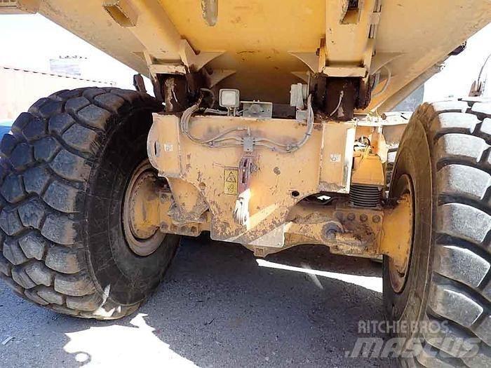 Volvo A40F Коммунальные машины