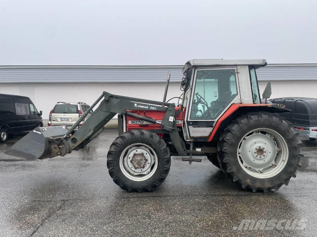 Massey Ferguson 3070 Трактора