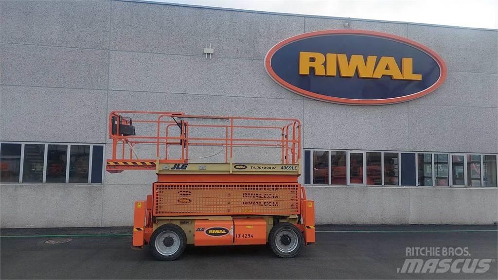 JLG 4069LE Ножничные подъемники