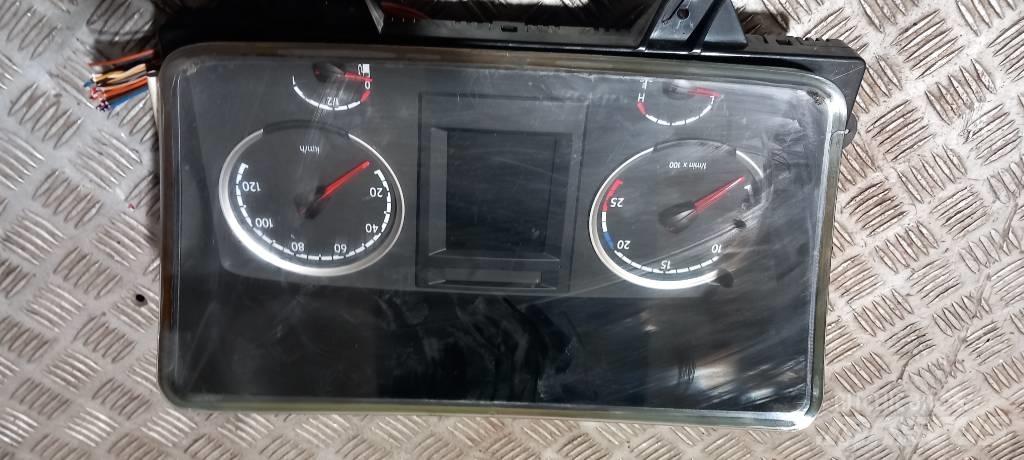 Scania R440  2061563 Электронные блоки