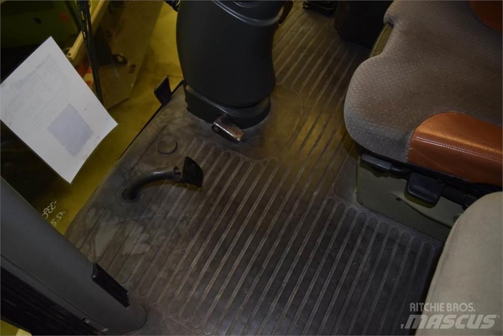 CLAAS Jaguar 850 Самоходные кормоуборочные комбайны