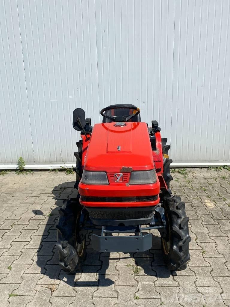 Yanmar KE-3 Коммунальные тракторы
