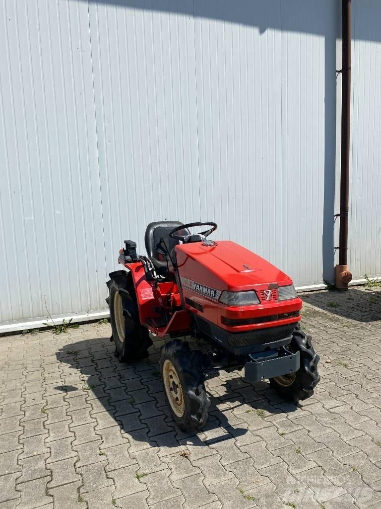Yanmar KE-3 Коммунальные тракторы
