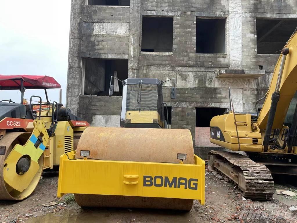 Bomag BW 217 Грунтовые катки