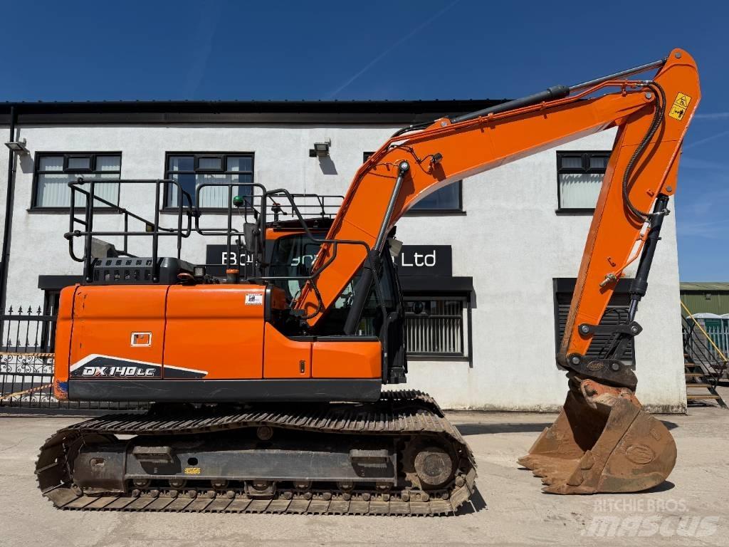 Doosan DX 140 LC-7 Гусеничные экскаваторы