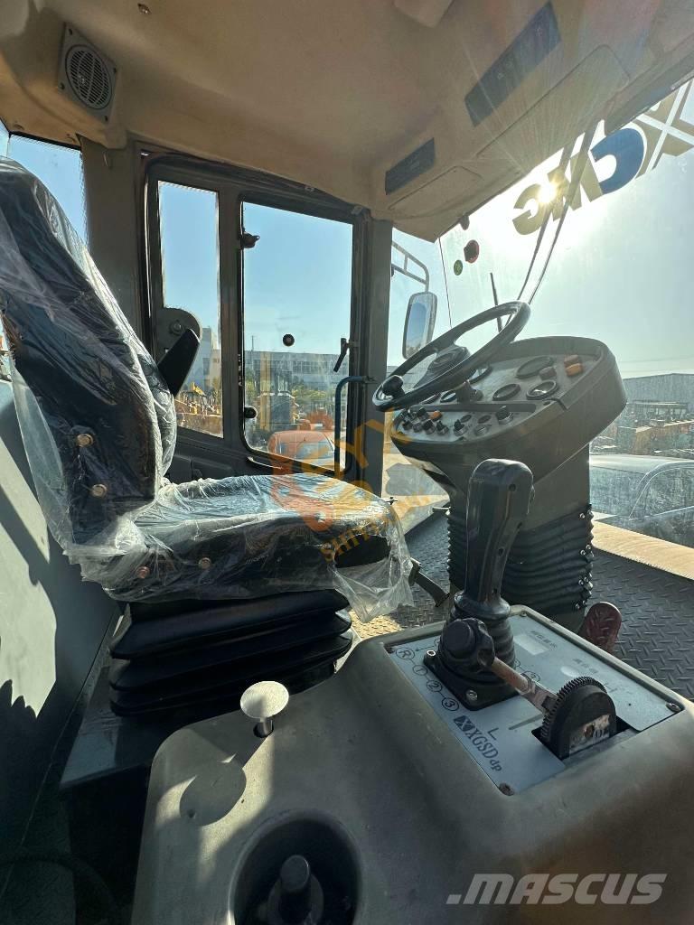 XCMG XS 203 J Грунтовые катки