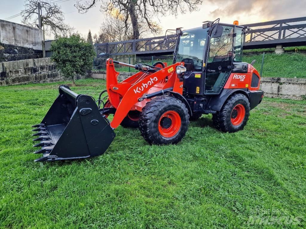 Kubota R 065 Фронтальные погрузчики