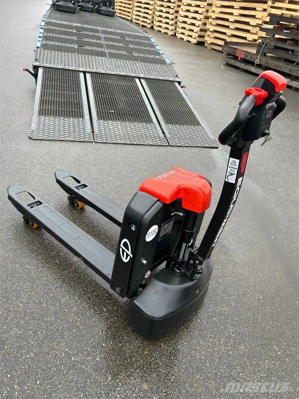 EP L 154 Разные подъемники и вышки