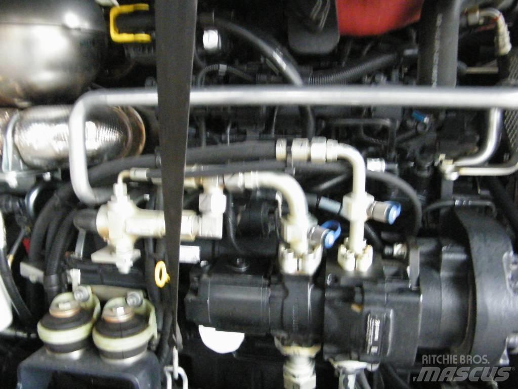 Yanmar B95W Колёсные экскаваторы