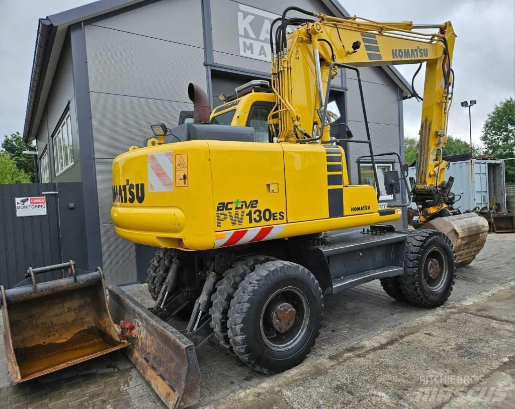 Komatsu PW 130ES-6K Колёсные экскаваторы