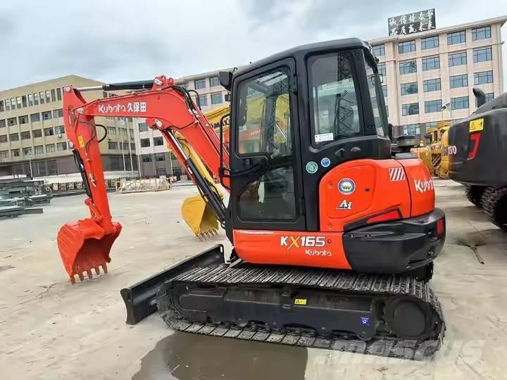 Kubota KX 165 Гусеничные экскаваторы