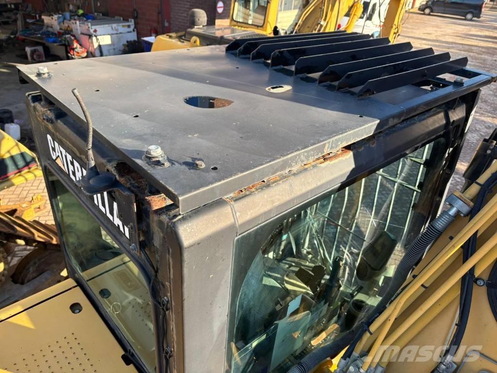 CAT 324 D L Гусеничные экскаваторы