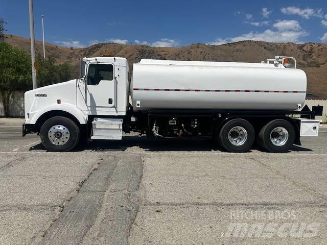 Kenworth T 800 Грузовики-цистерны