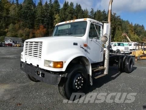 International 4900 Шасси с кабиной