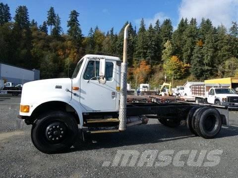 International 4900 Шасси с кабиной