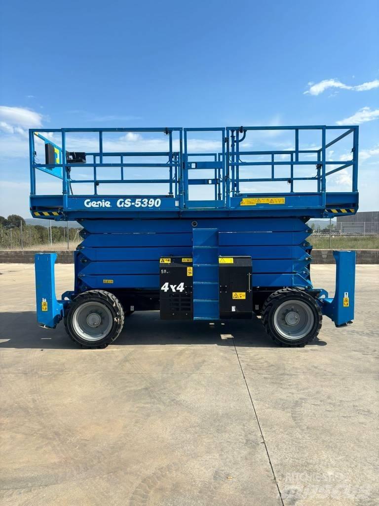 Genie GS 5390 RT Ножничные подъемники