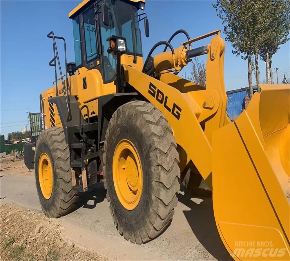 SDLG 956L Фронтальные погрузчики