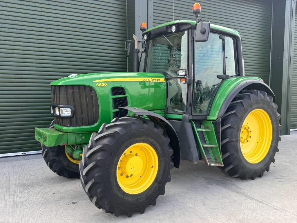 John Deere 6630 Трактора