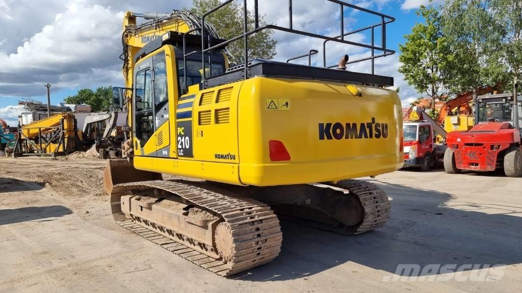 Komatsu PC 210 LC-11 Гусеничные экскаваторы