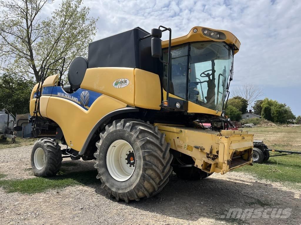 New Holland CX 6090 Зерноуборочные комбайны