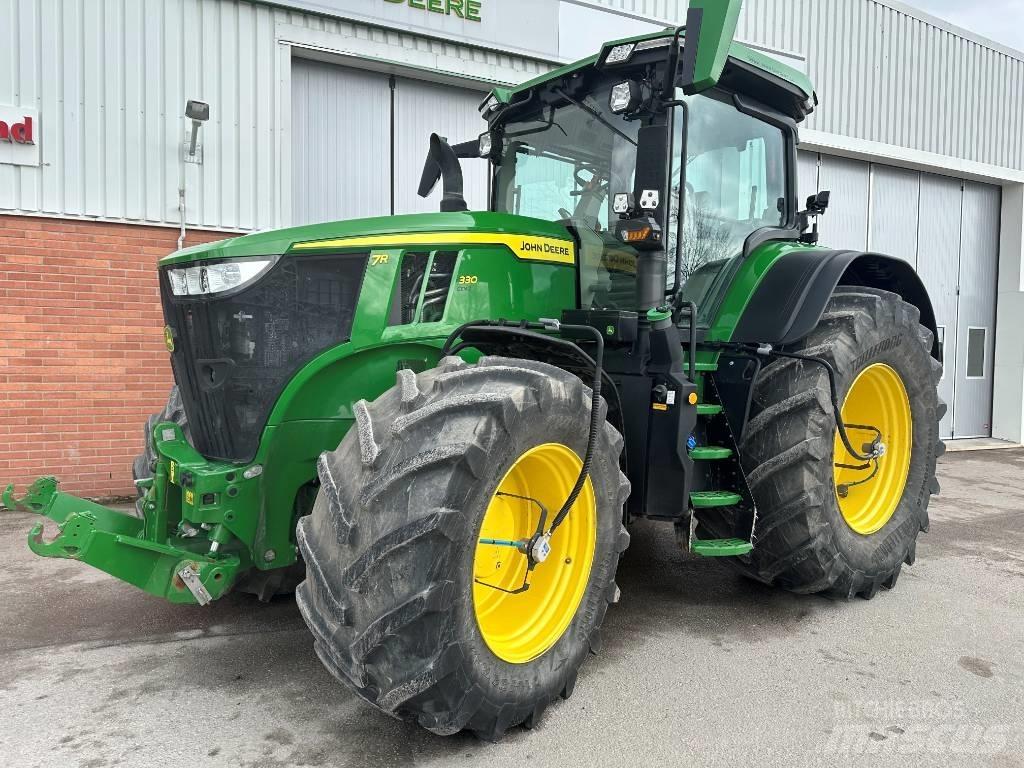 John Deere 7R 330 Трактора