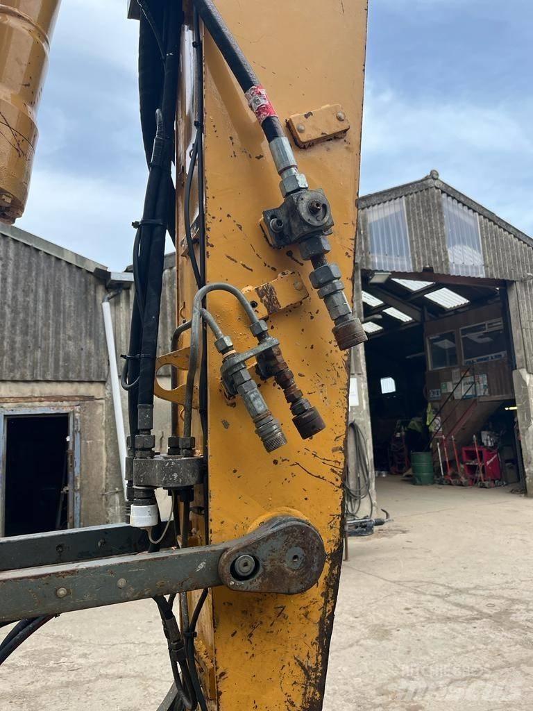 Liebherr R 900 C Гусеничные экскаваторы