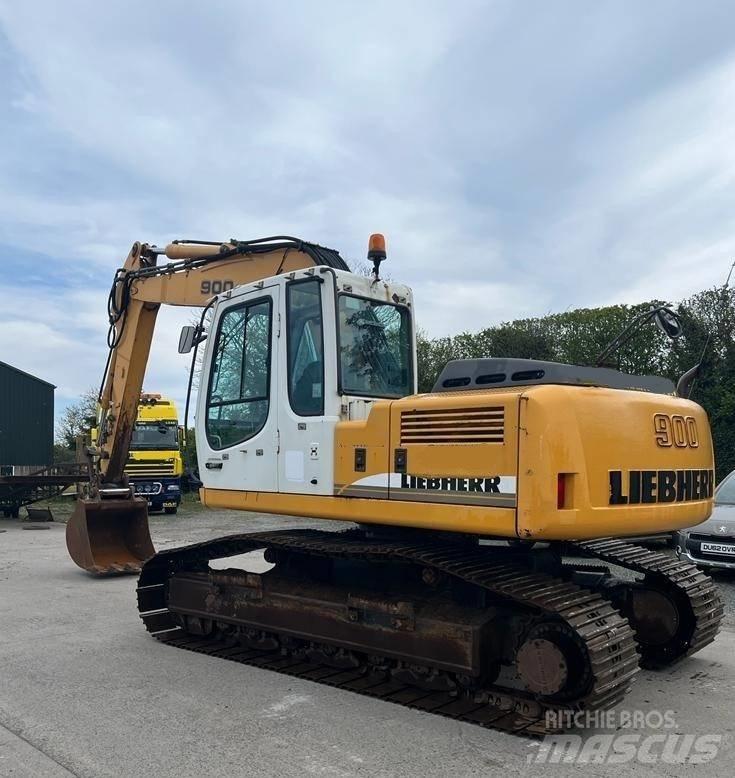 Liebherr R 900 C Гусеничные экскаваторы