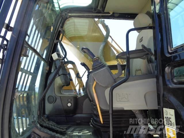 CAT 330 D L Гусеничные экскаваторы