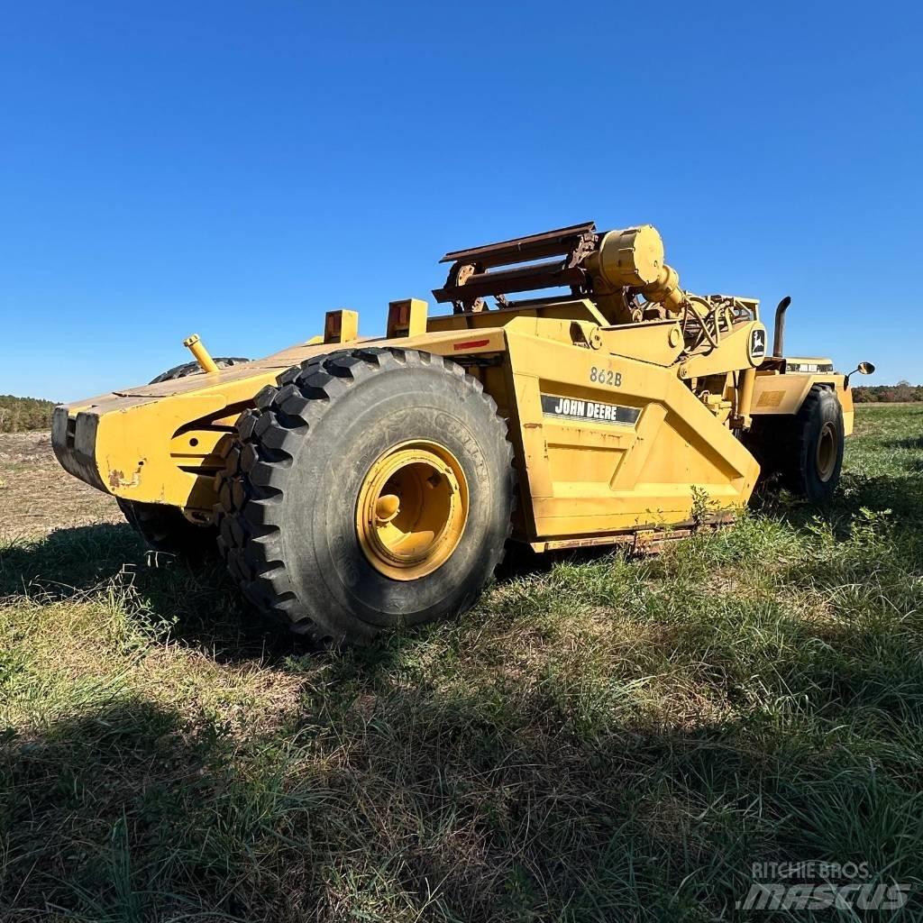DEERE 862B Скреперы