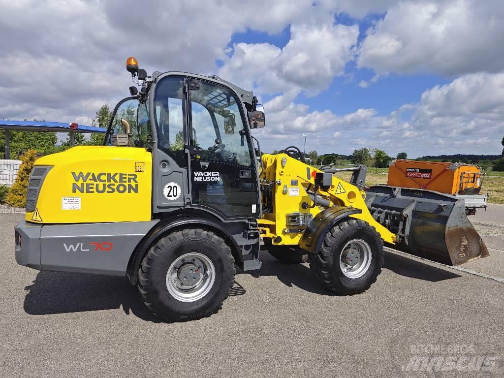 Wacker Neuson WL 70 Фронтальные погрузчики