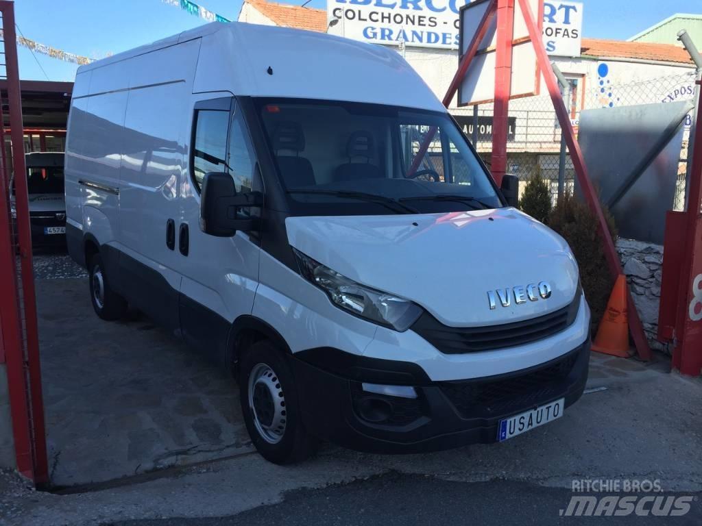 Iveco Daily 35 S 12 Цельнометаллический фургоны