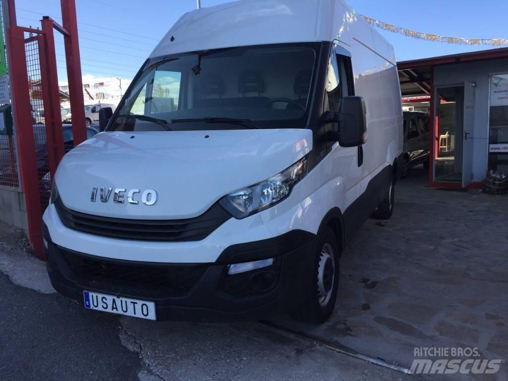 Iveco Daily 35 S 12 Цельнометаллический фургоны