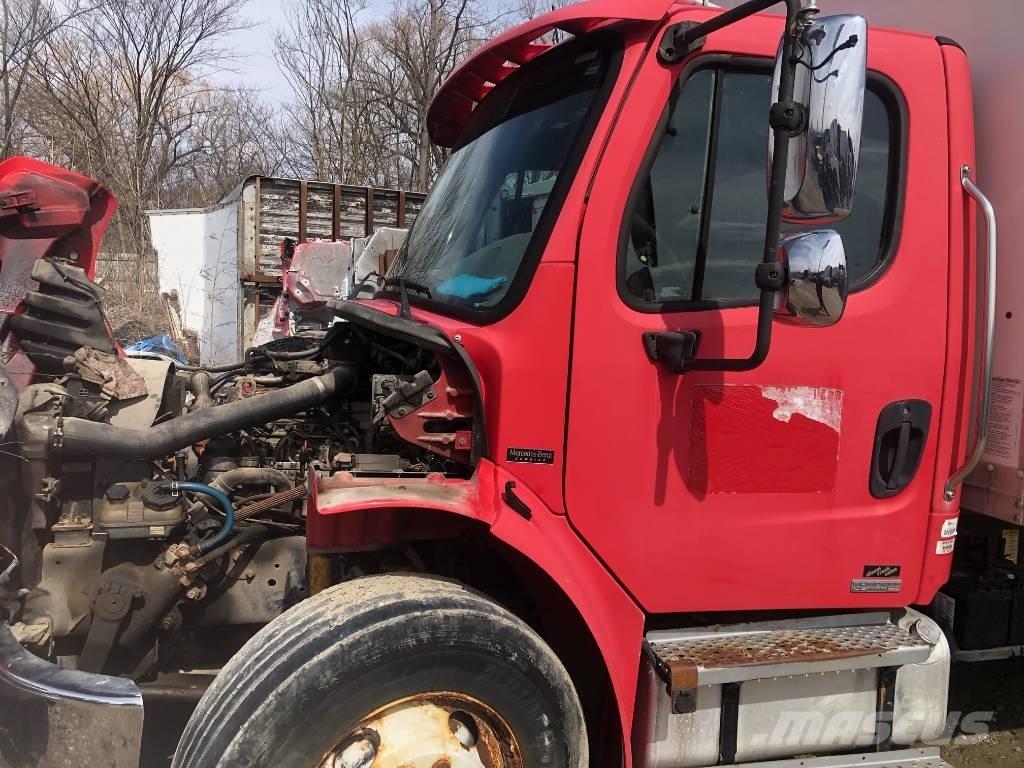 Freightliner m2 Грузовики-Фургоны