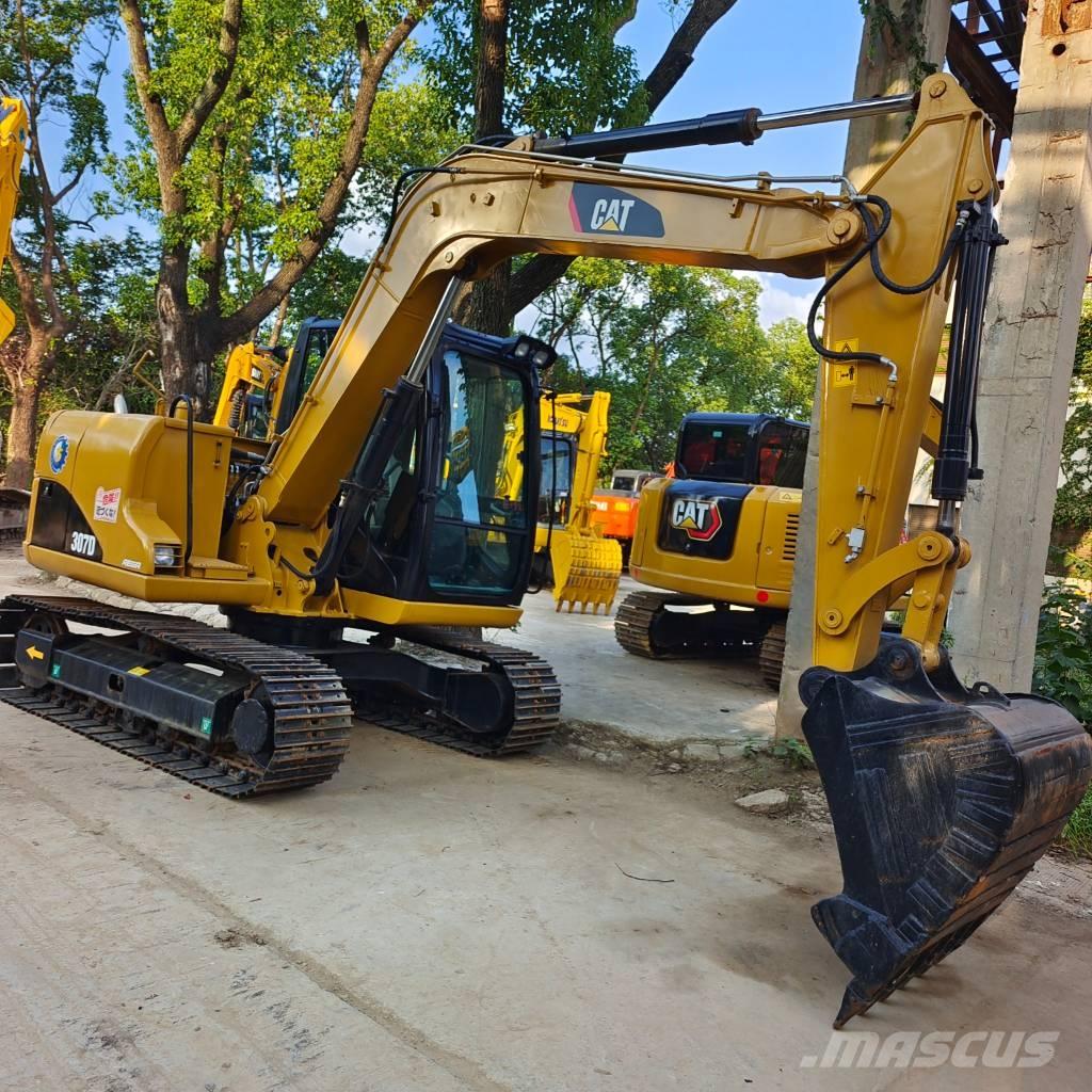 CAT 307 D Малые экскаваторы 7т-12т