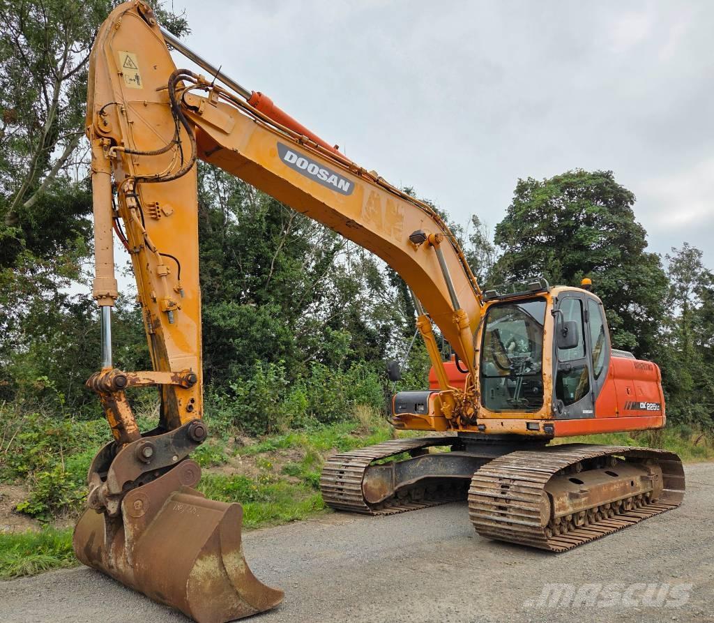 Doosan DX 225 LC Гусеничные экскаваторы