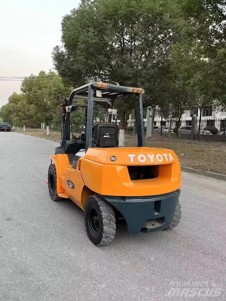 Toyota FD 50 Дизельные погрузчики