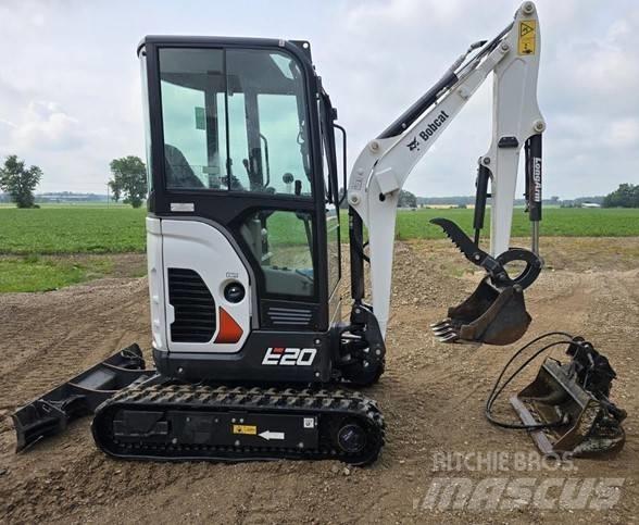 Bobcat E20 Мини-экскаваторы