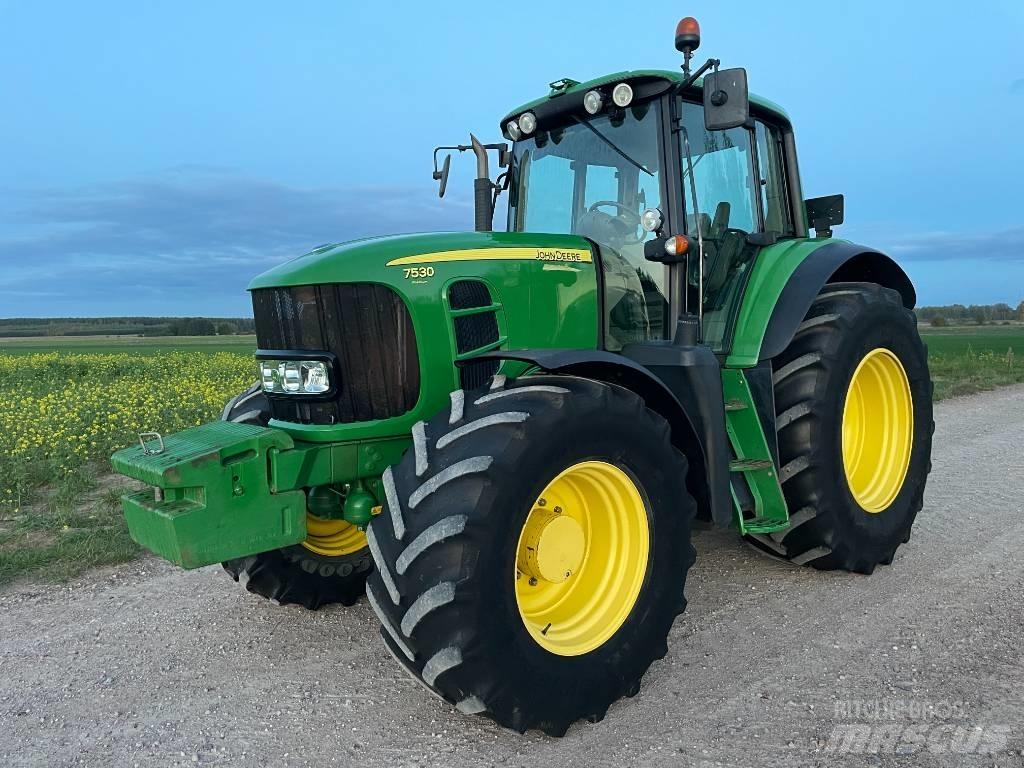 John Deere 7530 Трактора