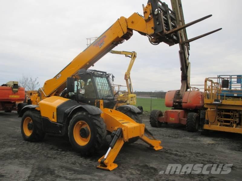 JCB 540-140 Телескопические погрузчики