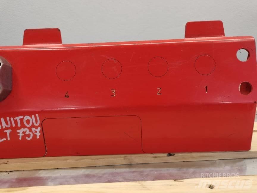 Manitou MLT shield Кабины и интерьер