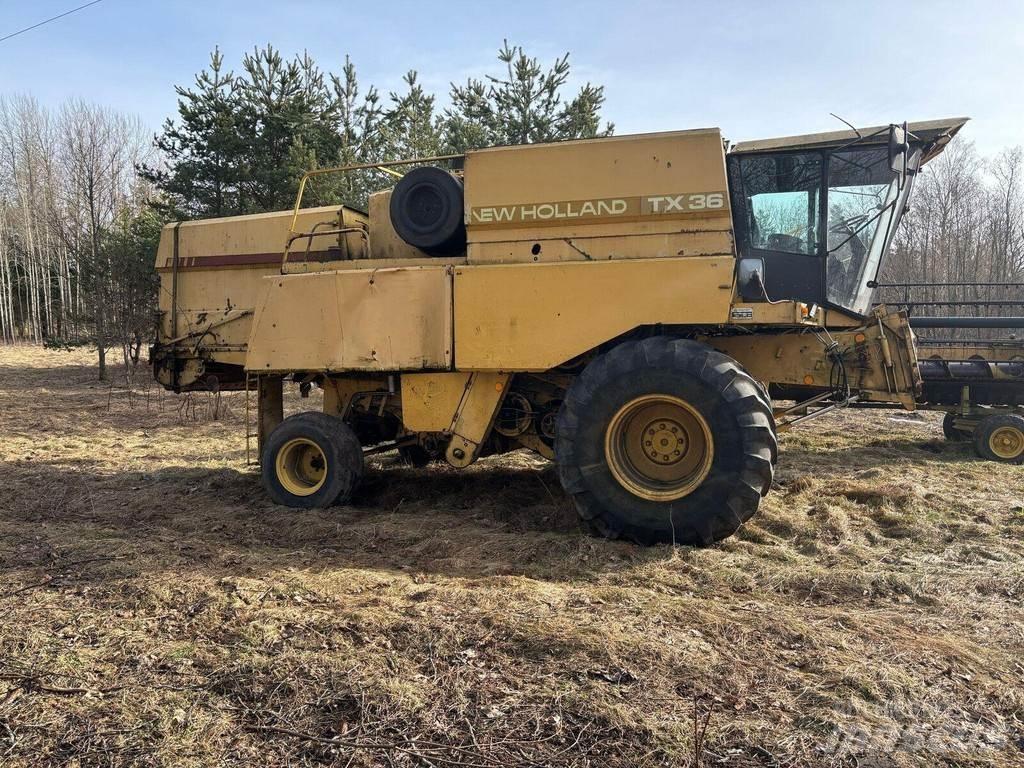 New Holland TX 36 Зерноуборочные комбайны