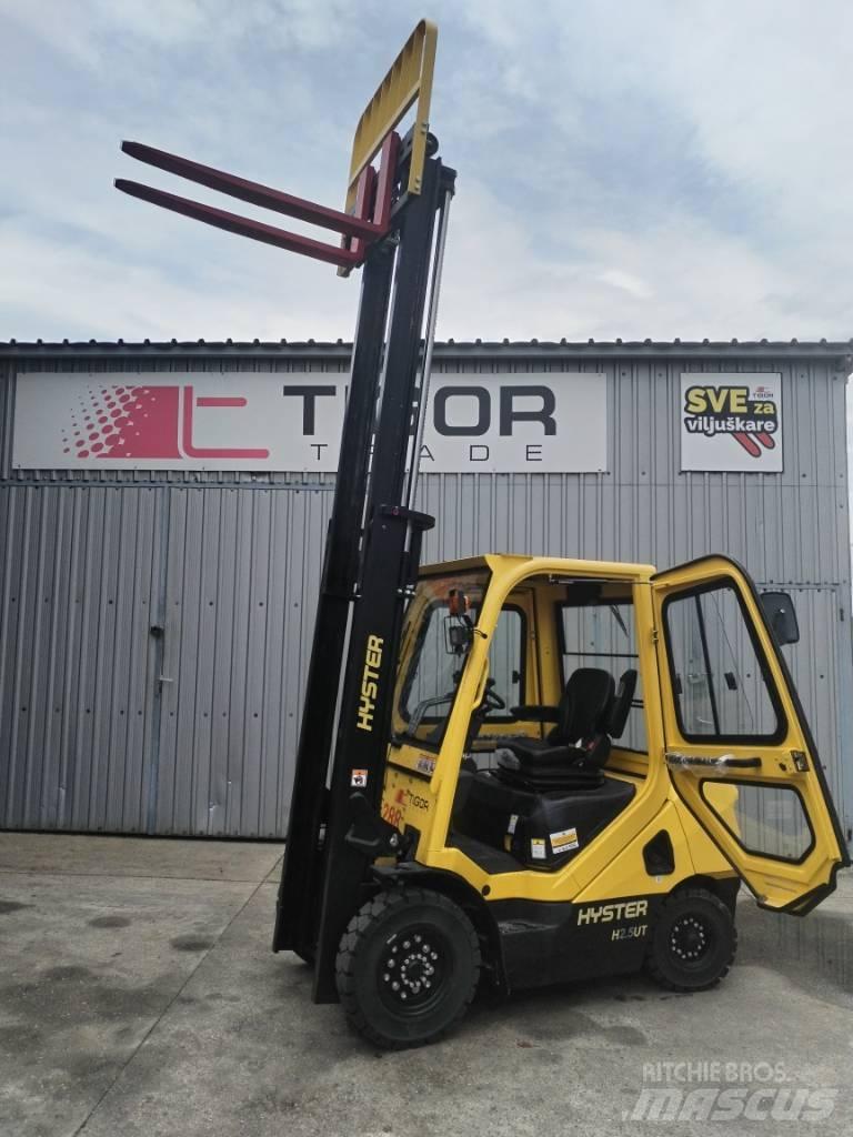 Hyster H2.5UT Дизельные погрузчики