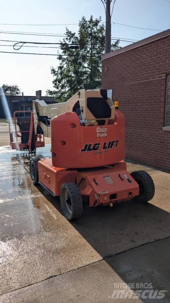 JLG E 400 AJPN Коленчатые подъемники