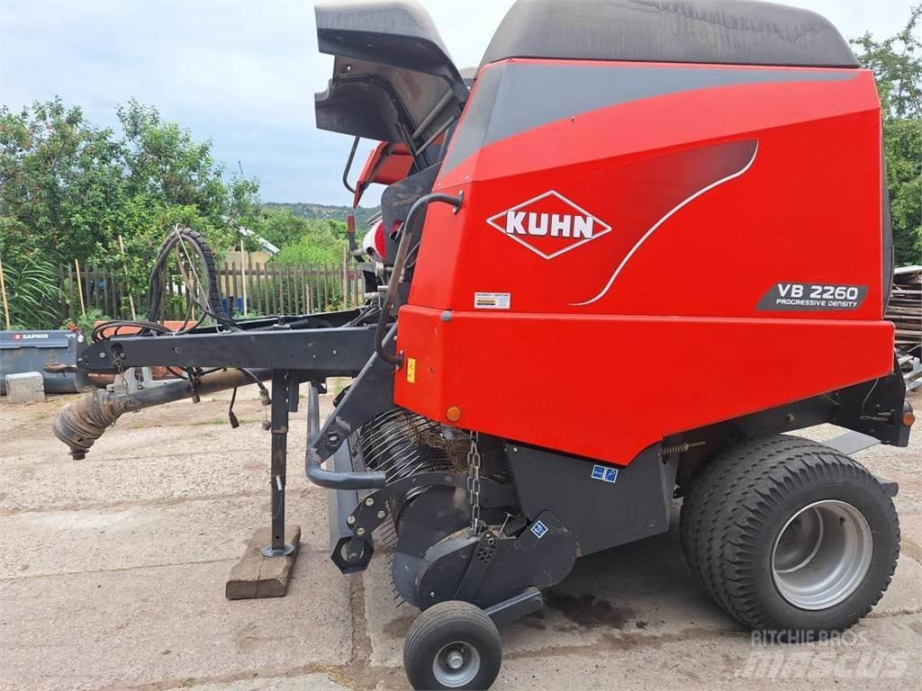 Kuhn VB 2260 Рулонные пресс-подборщики
