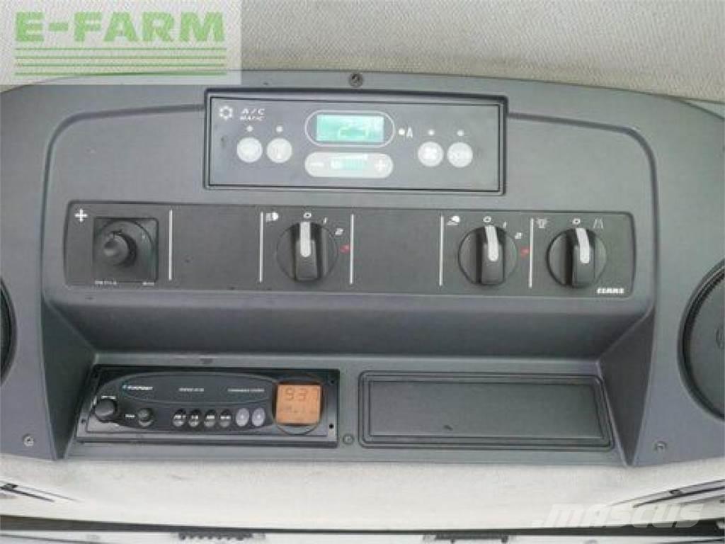 CLAAS jaguar 950 Самоходные кормоуборочные комбайны