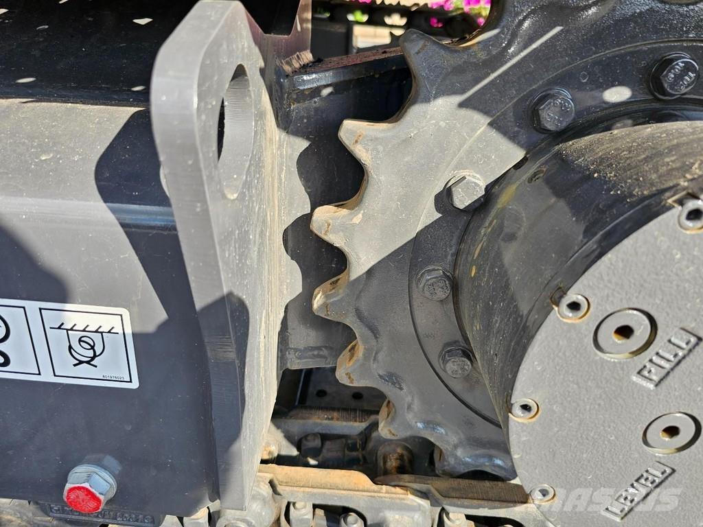 XCMG XE60GA Мини-экскаваторы