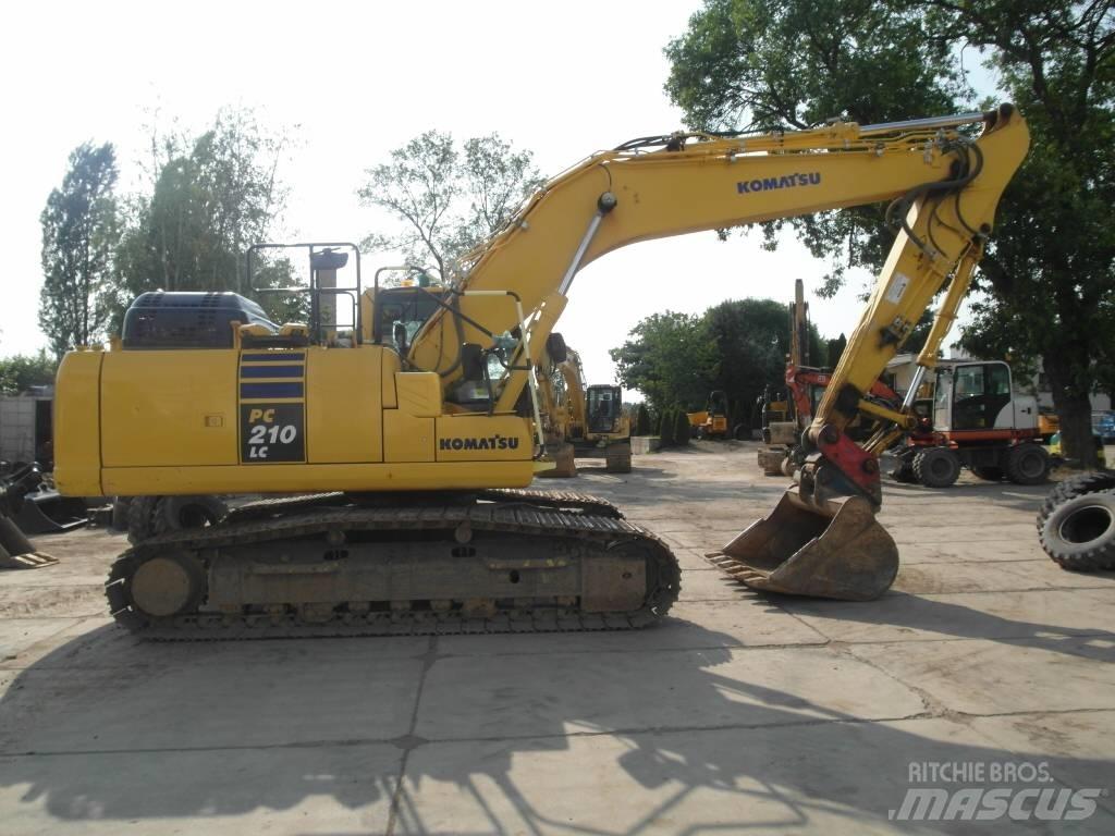 Komatsu PC 210 LC-11 Гусеничные экскаваторы