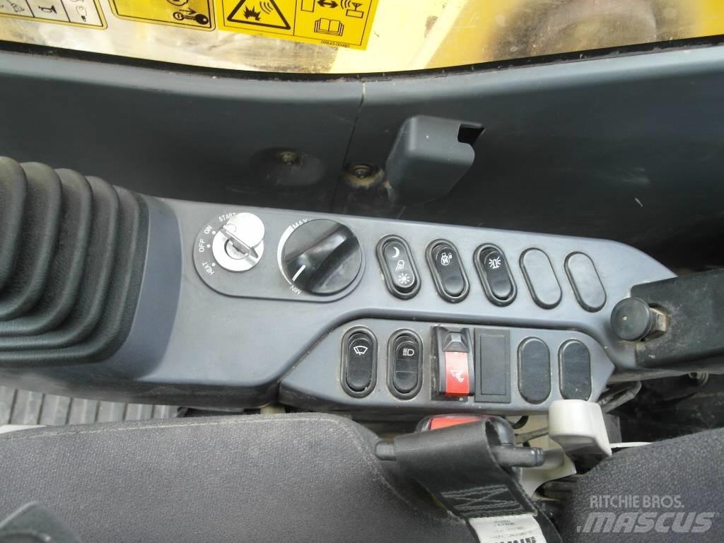 Komatsu PC 210 LC-11 Гусеничные экскаваторы