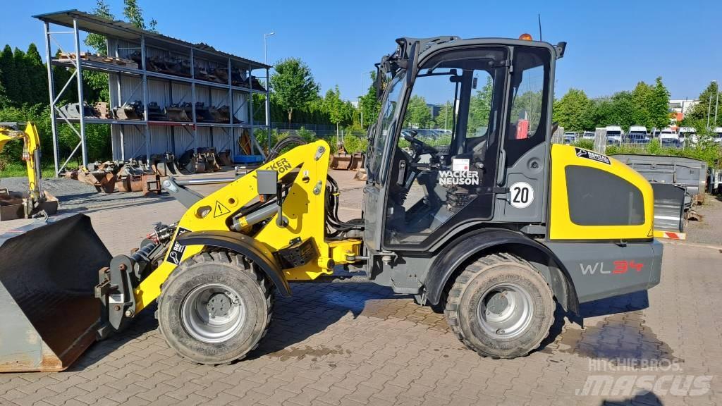 Wacker Neuson WL34 Фронтальные погрузчики